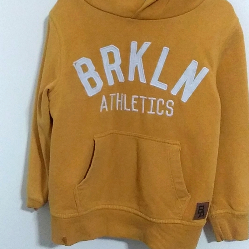 Boys sweatshirt yellow